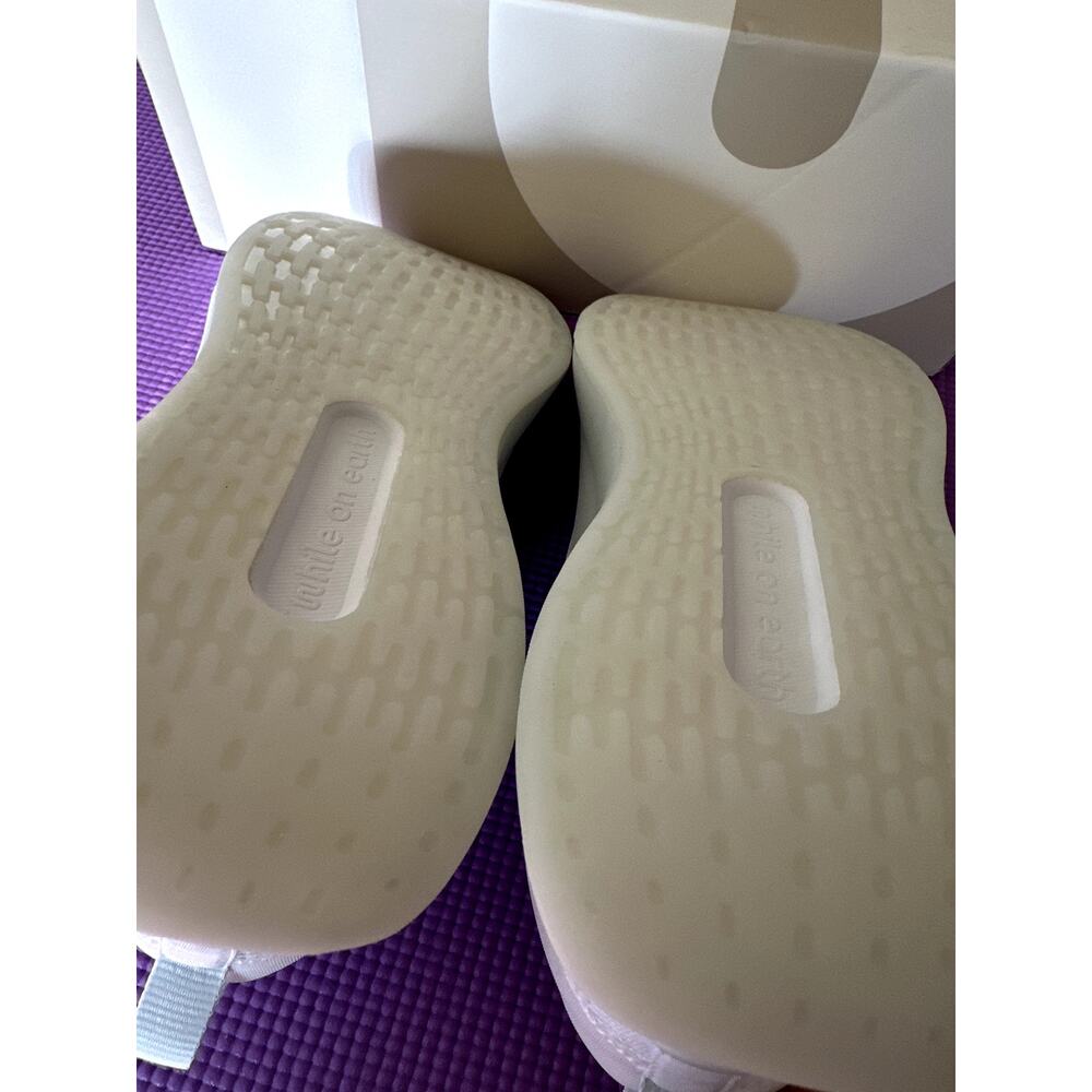 Earth Shoes Move Trainer Sneakers Mens size 7.5 Womens 9 Water Resistant Shoes - Picture 5 of 9